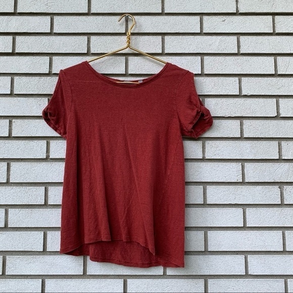 Athleta Rust Red Zephyr Asymmetrical Linen Knot Twist T-Shirt - Picture 2 of 10